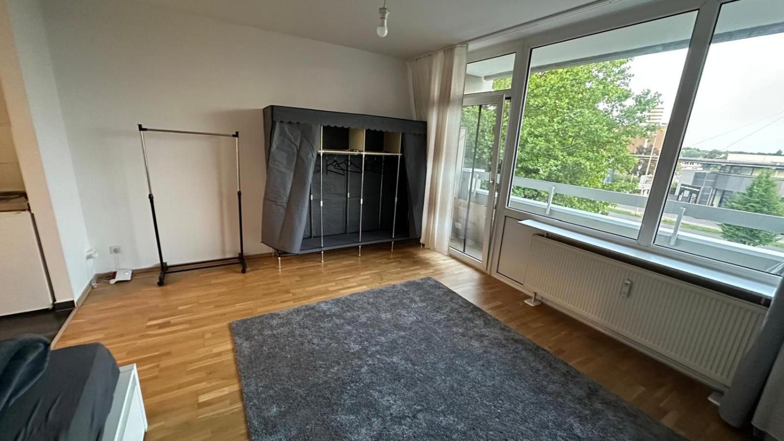 Small Cozy In Köln